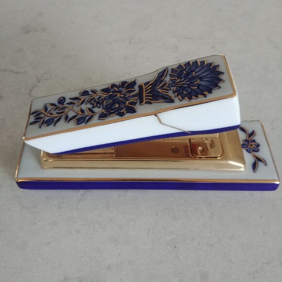 Blue white gold ceramic functional stapler - Picture 7 of 12